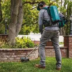 Makita Accessoires 18 Volt PDC01 Support Dorsal Pour Batterie 18V -Lot de batterie Soldes pdc01 support dorsal pour batterie 18v 3